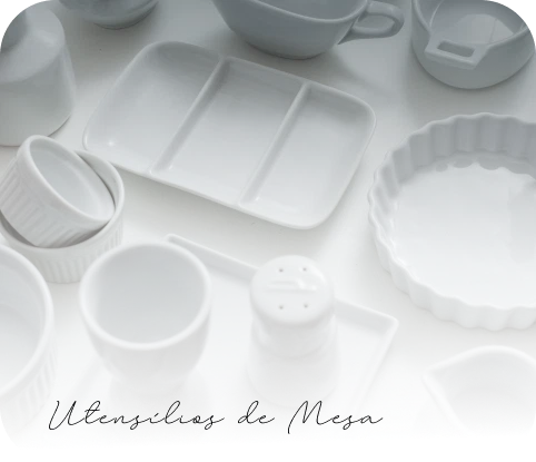 Copos e Utensílios de Mesa